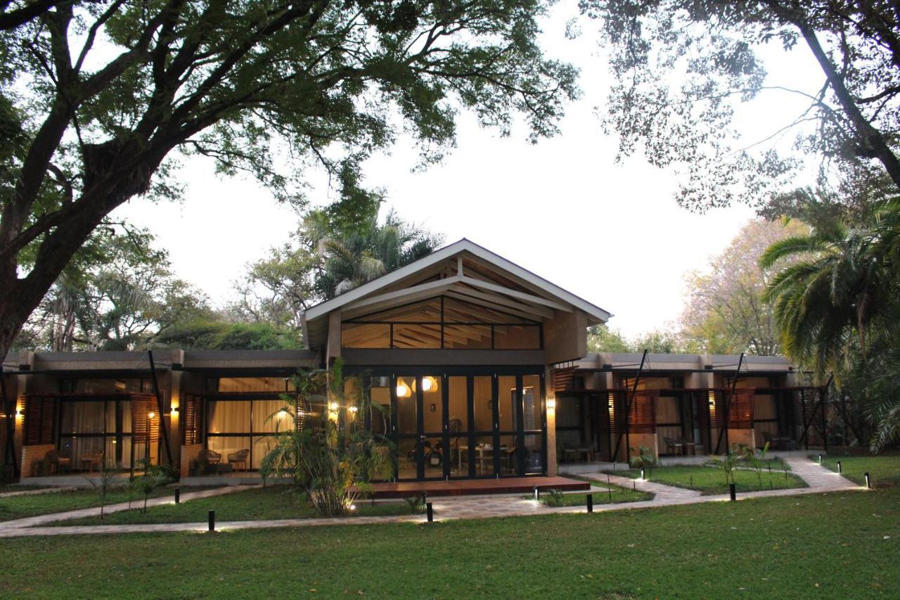Sandalwood Lodge Χαράρε Εξωτερικό φωτογραφία