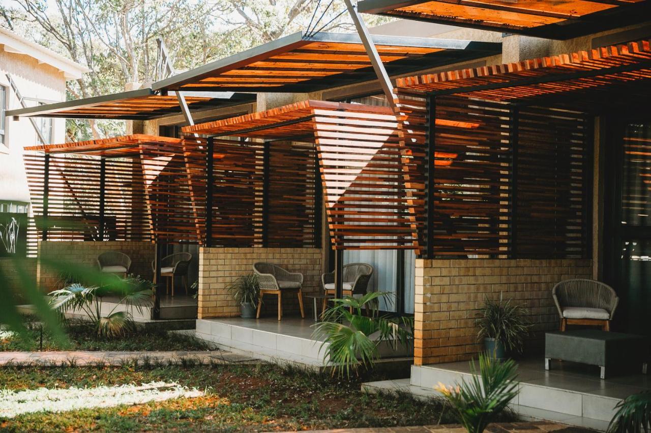Sandalwood Lodge Χαράρε Εξωτερικό φωτογραφία