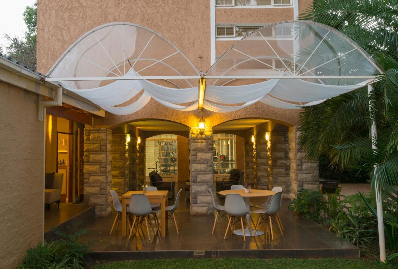 Sandalwood Lodge Χαράρε Εξωτερικό φωτογραφία